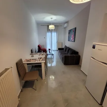 The 44 Hideaway By Goldenland Apartmán *